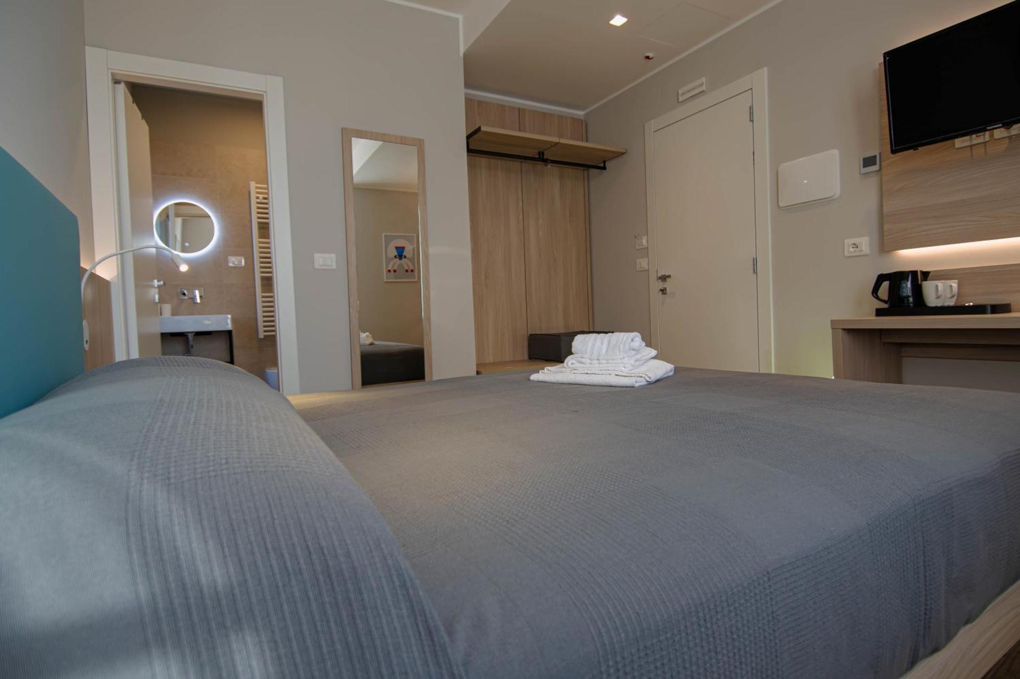 Hotel Tritone